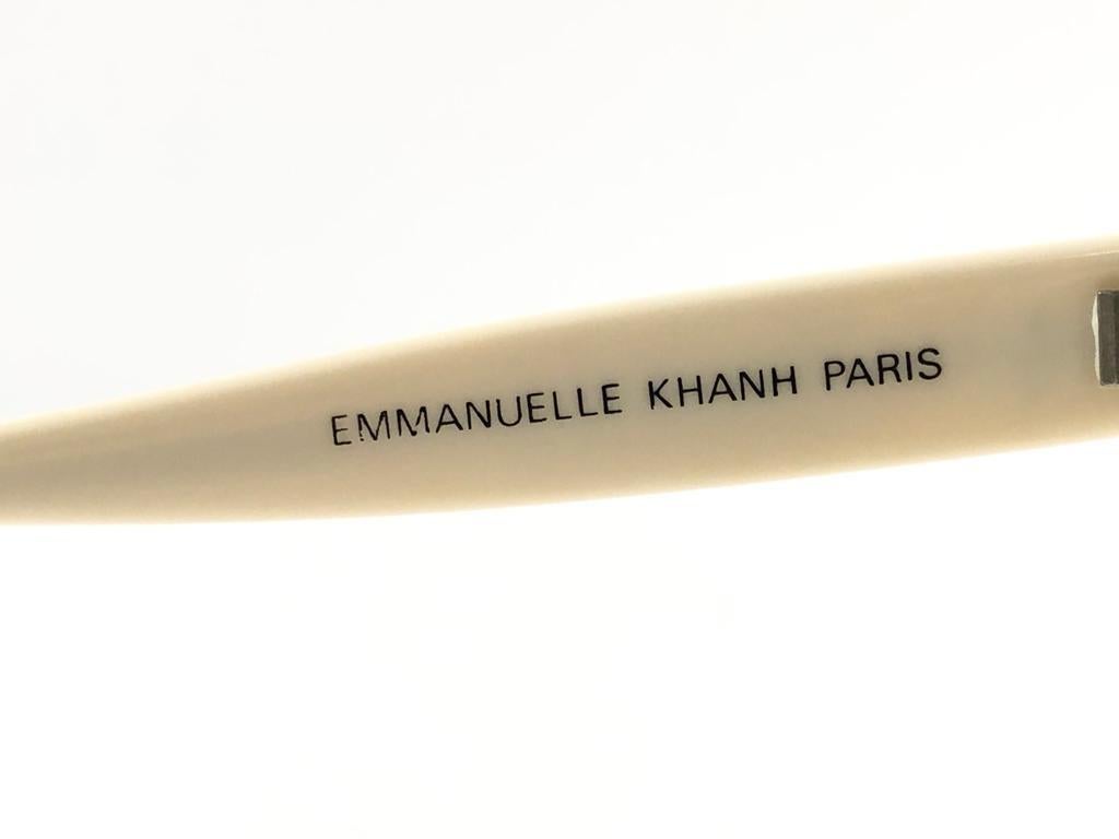 New Vintage Emanuelle Khanh Paris Beige Rhinestones Accents Sunglasses France For Sale 4