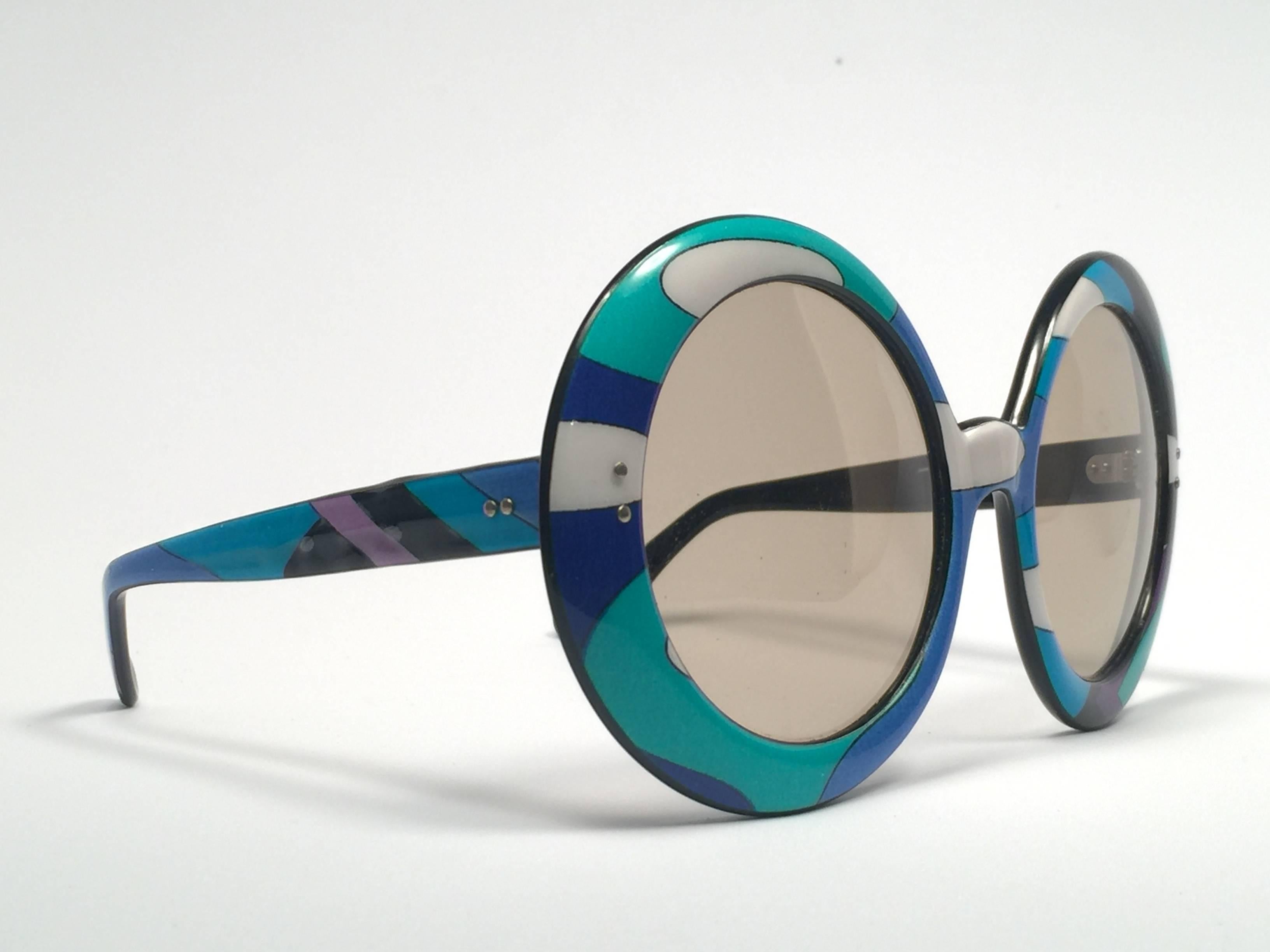New Vintage Emilio Pucci Multicolour Oversized II Collector Sunglasses France In New Condition In Amsterdam, Noord Holland