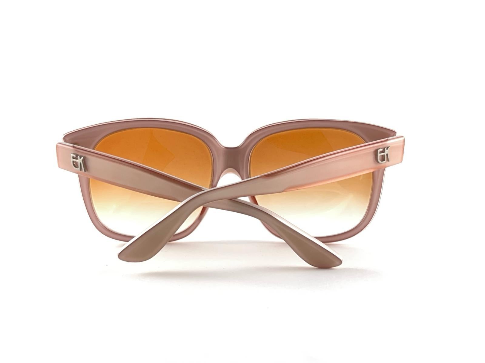New Vintage Emmanuelle Khanh 8080 62 Pink Oversized 70's France Sunglasses en vente 7