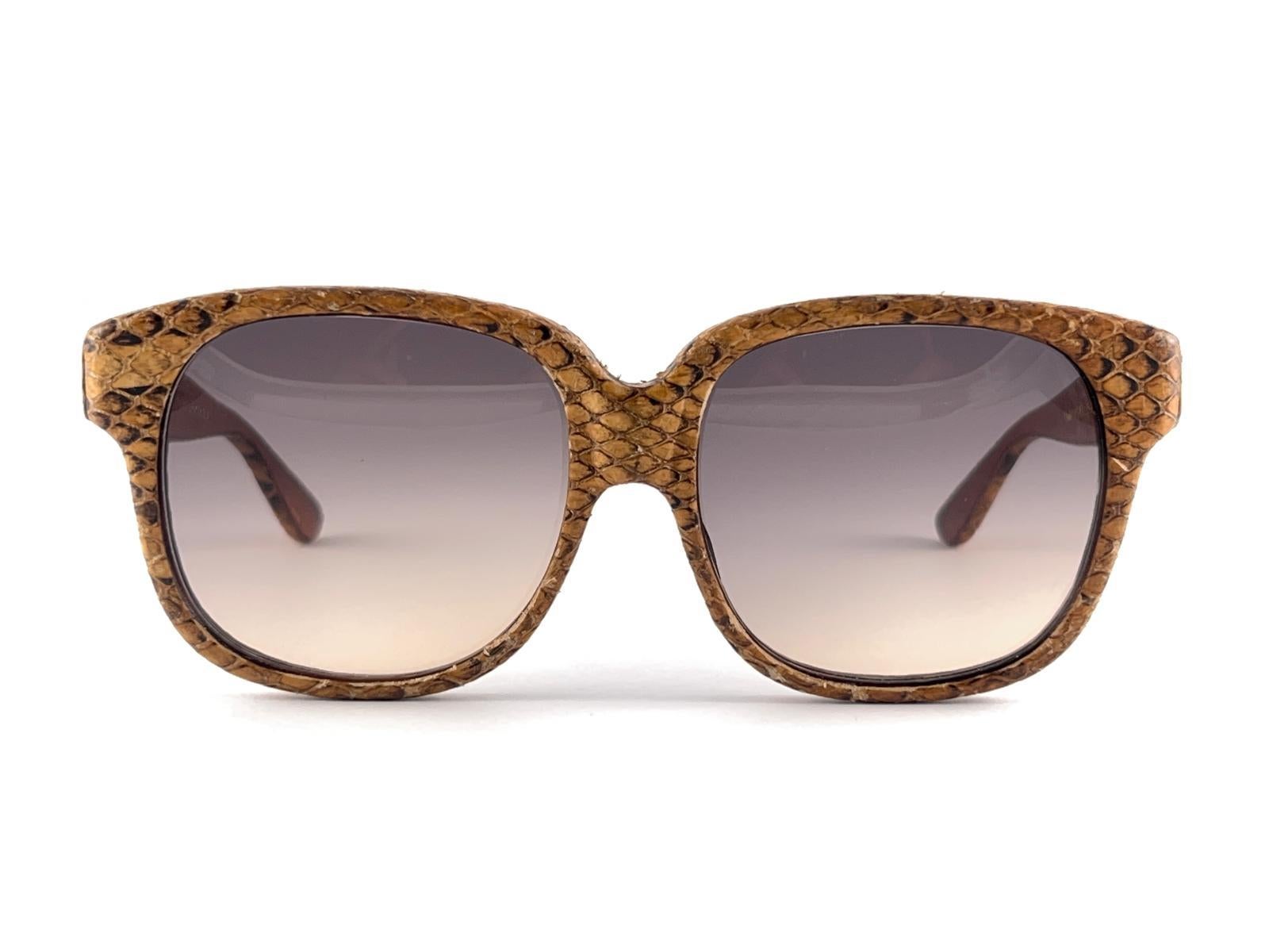 New Vintage Emmanuelle Khanh Pyton Veritable 1970'S France Sunglasses For Sale 14