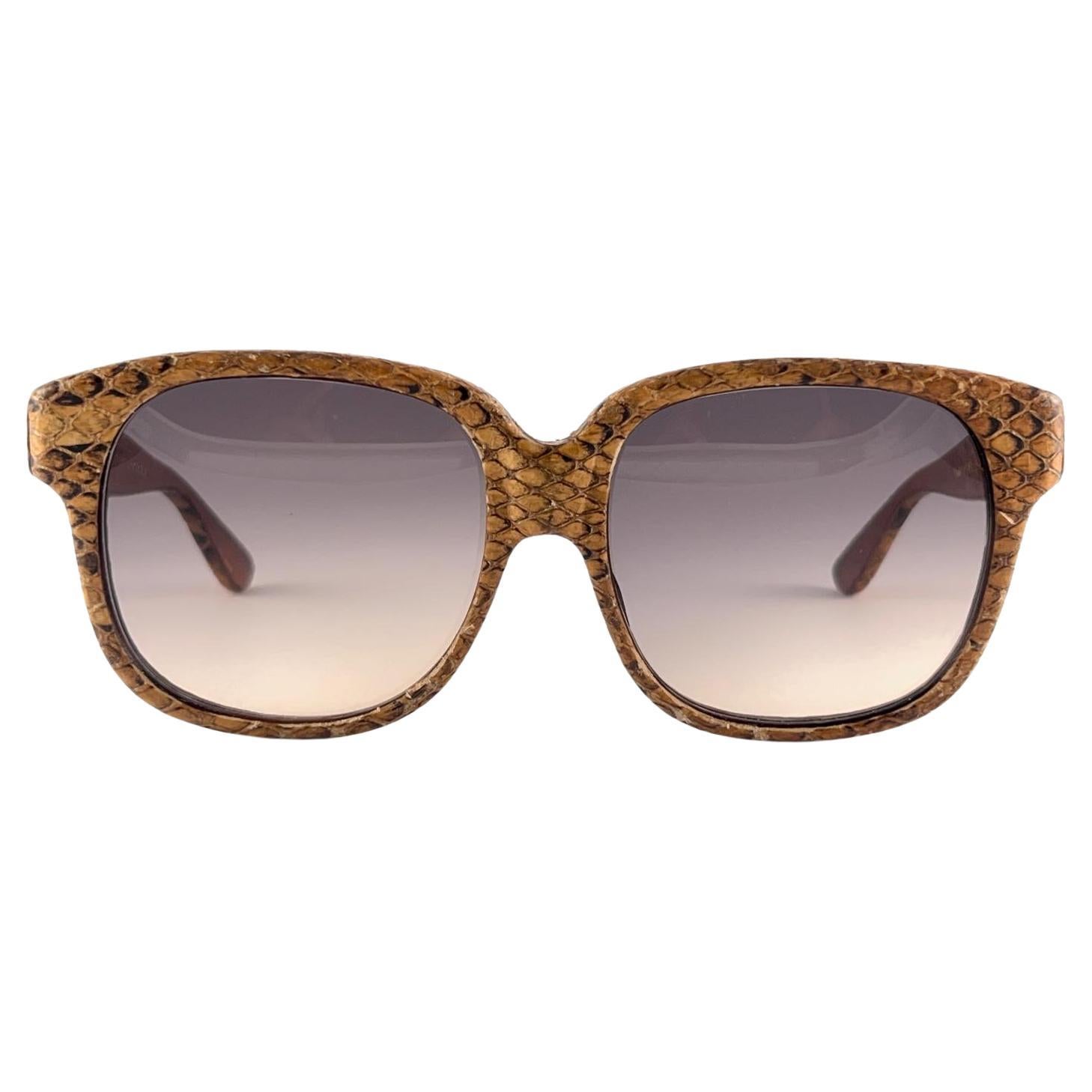 New Vintage Emmanuelle Khanh Pyton Veritable 1970'S France Sunglasses For Sale