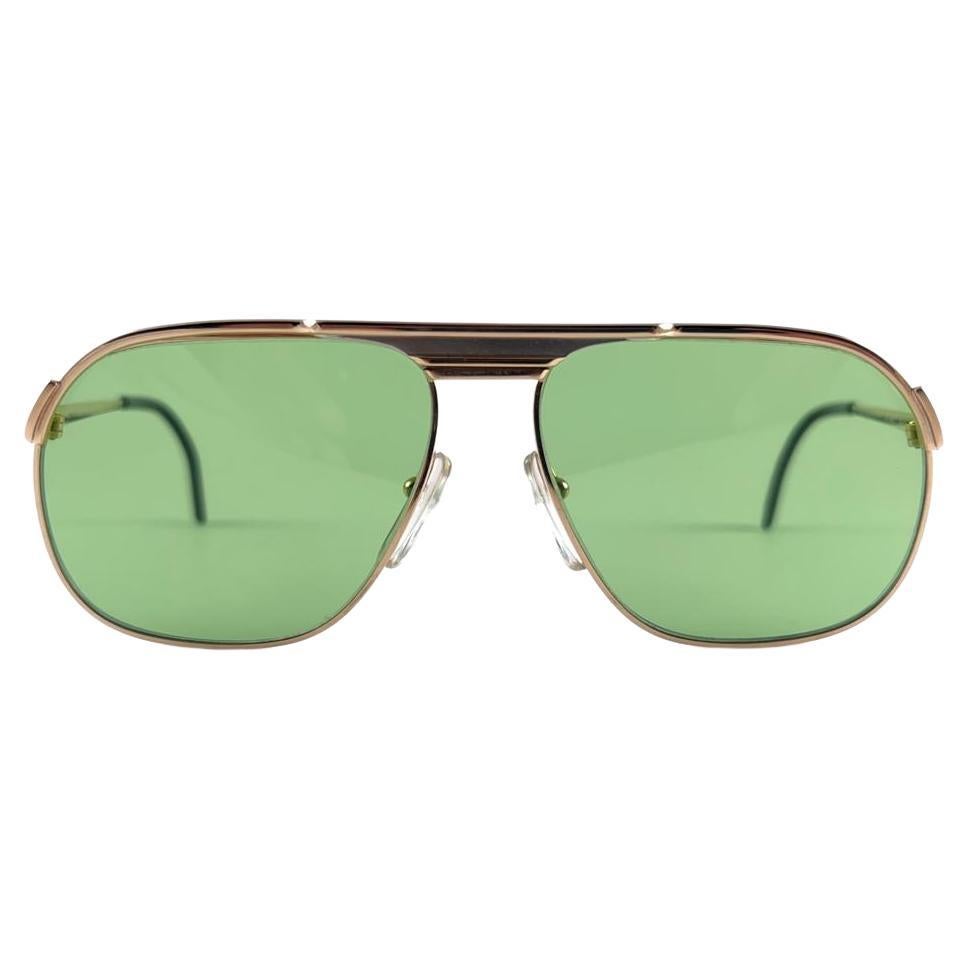 New Vintage Essilor " S " Gold Double Mirror Clip On 1970's Sunglasses   en vente