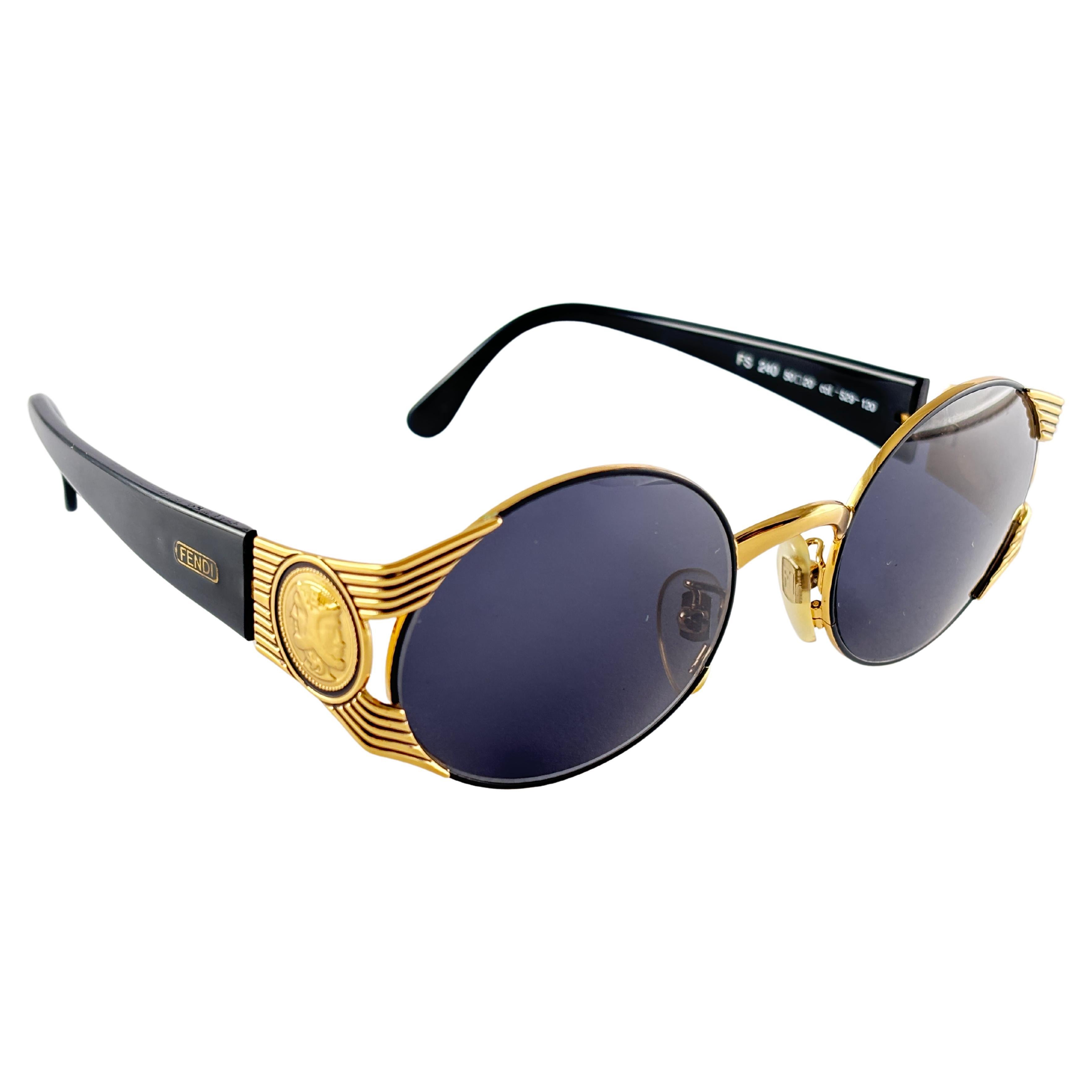 New Vintage Fendi FS 240 Black Oval 1990 Sunglasses Made in Italy In New Condition For Sale In Baleares, Baleares
