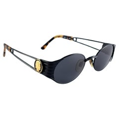 New Vintage Fendi FS 300  Black Oval 1990 Sunglasses Made in Italy