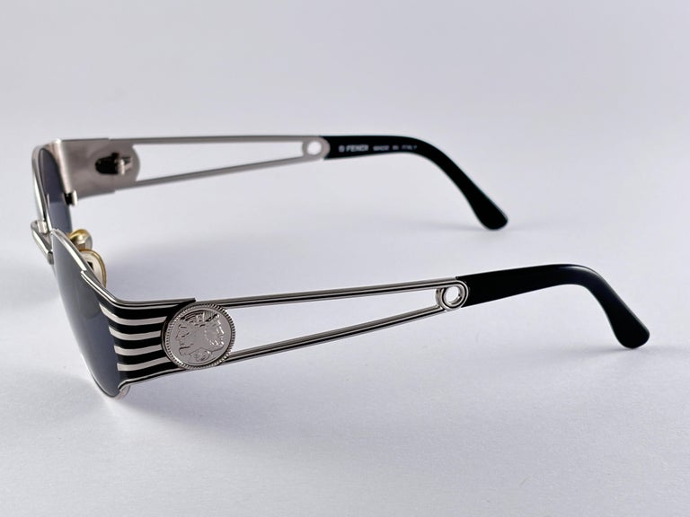 New Vintage Fendi FS 300 Silver and Black Oval 1990  display picture 3