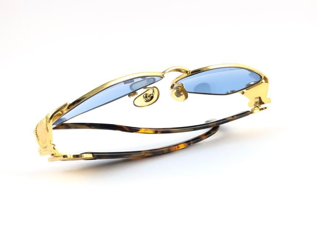 Women's or Men's New Vintage Fendi FS295 Gold & Tortoise Oval 1990 Sunglasses Made in Italy For Sale