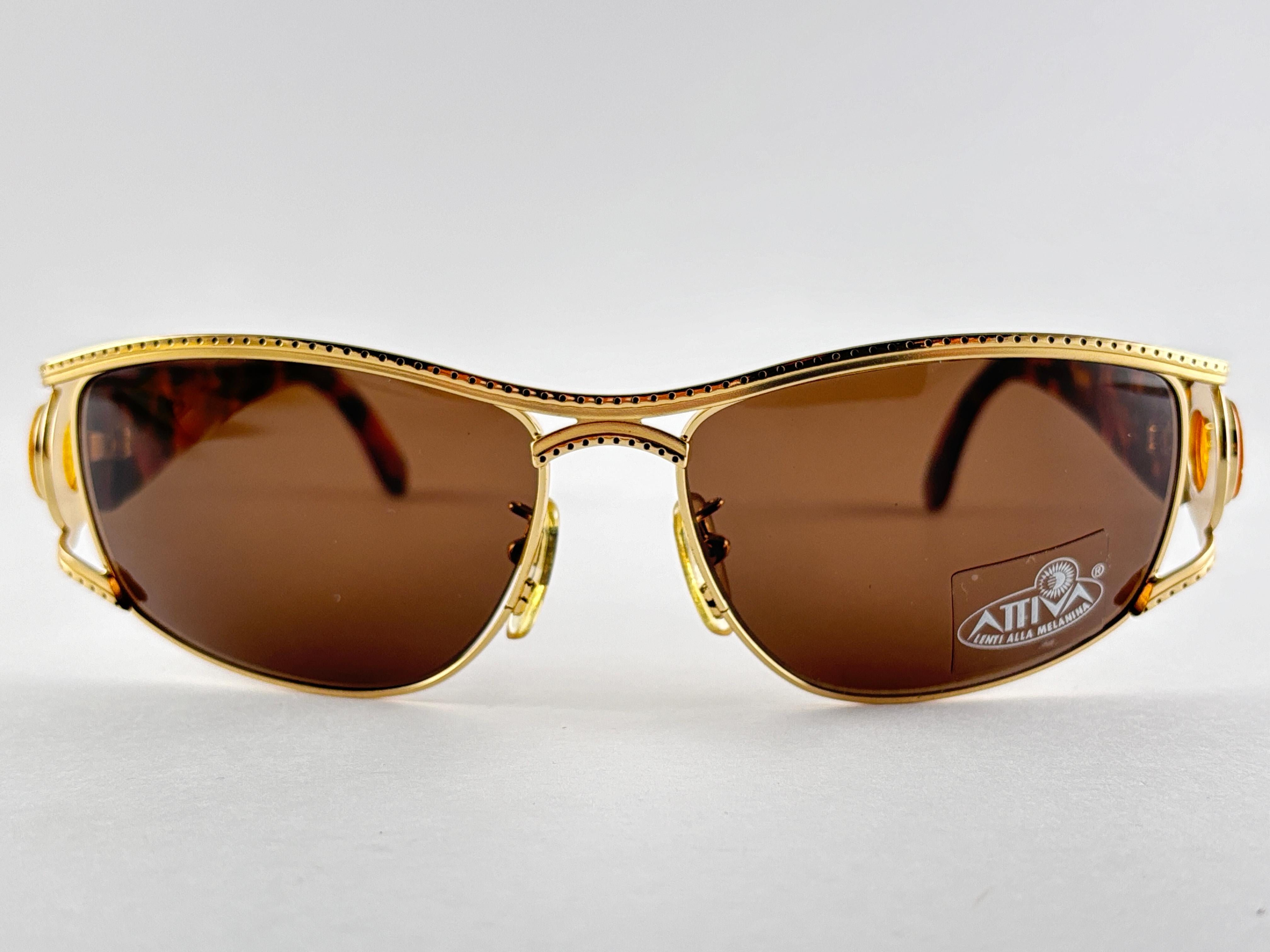 New Vintage Fendi SL7025 Mask Tortoise & Gold Large 1990 Sunglasses Italy For Sale 3
