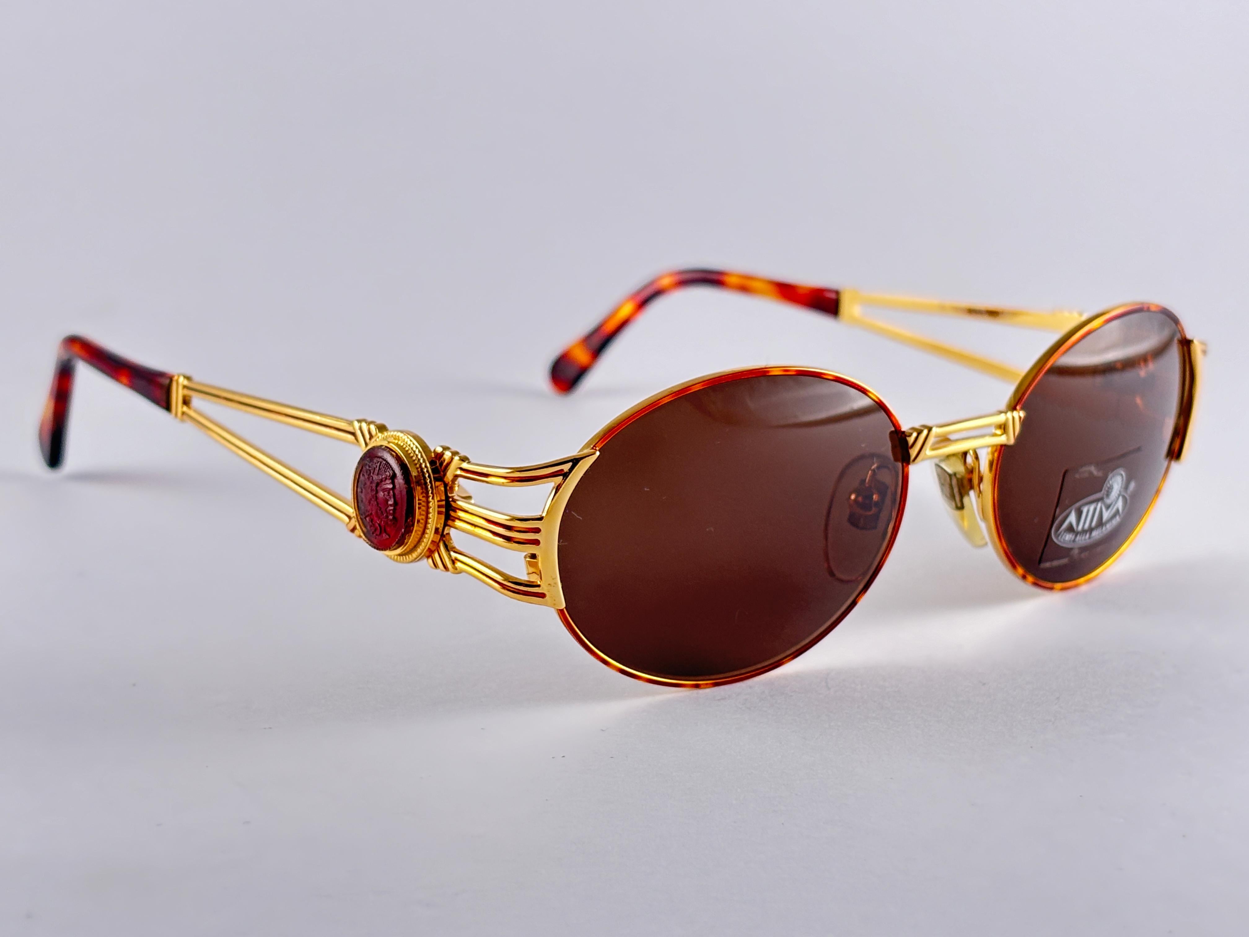 New Vintage Fendi SL7035 Tortoise & Gold Oval 1990 Sunglasses Made in Italy For Sale 1