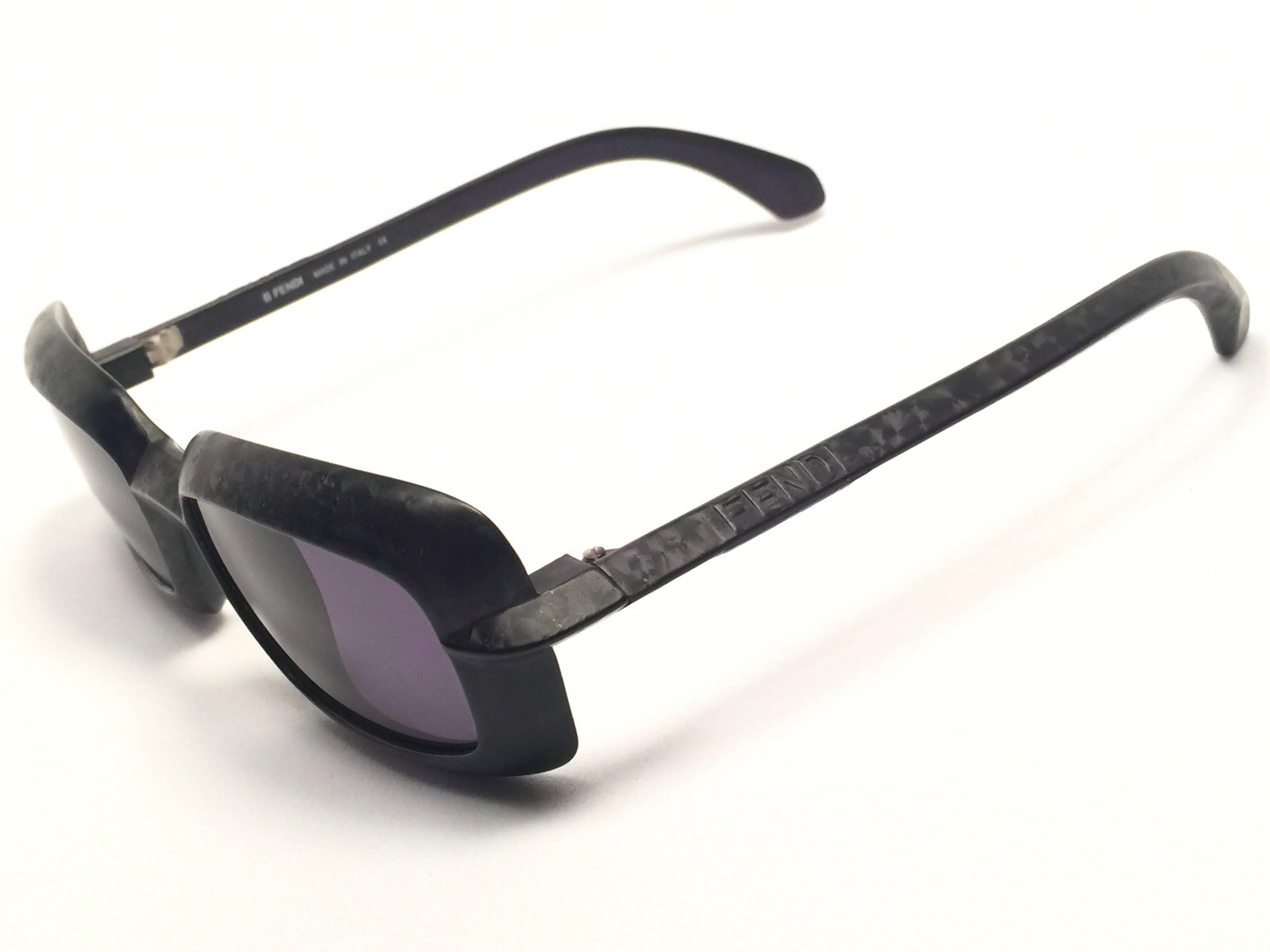 New Vintage Fendi SL7551 Square Black Matte 1990 Sunglasses In New Condition For Sale In Baleares, Baleares