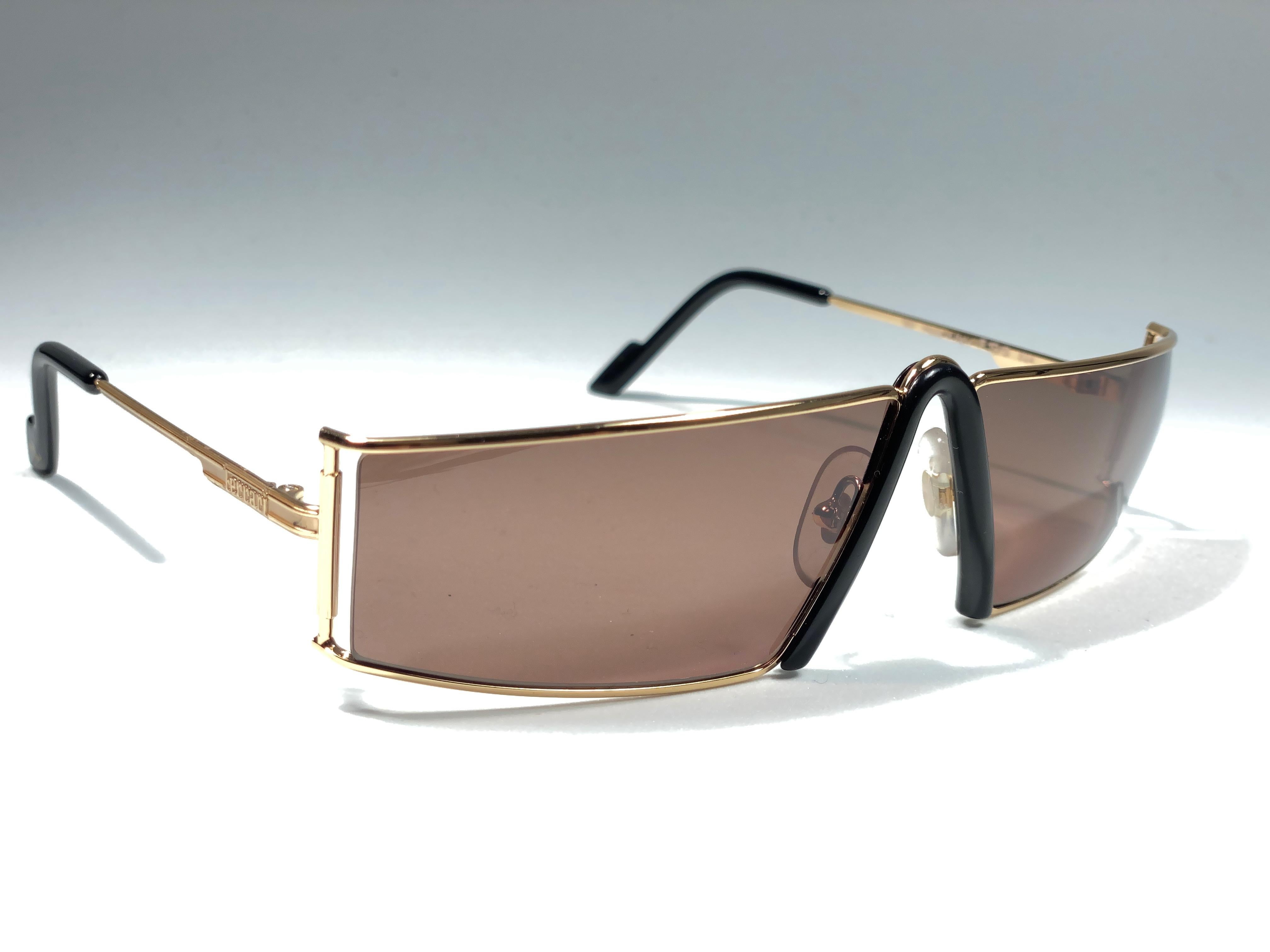 ferrari sunglasses made in italy