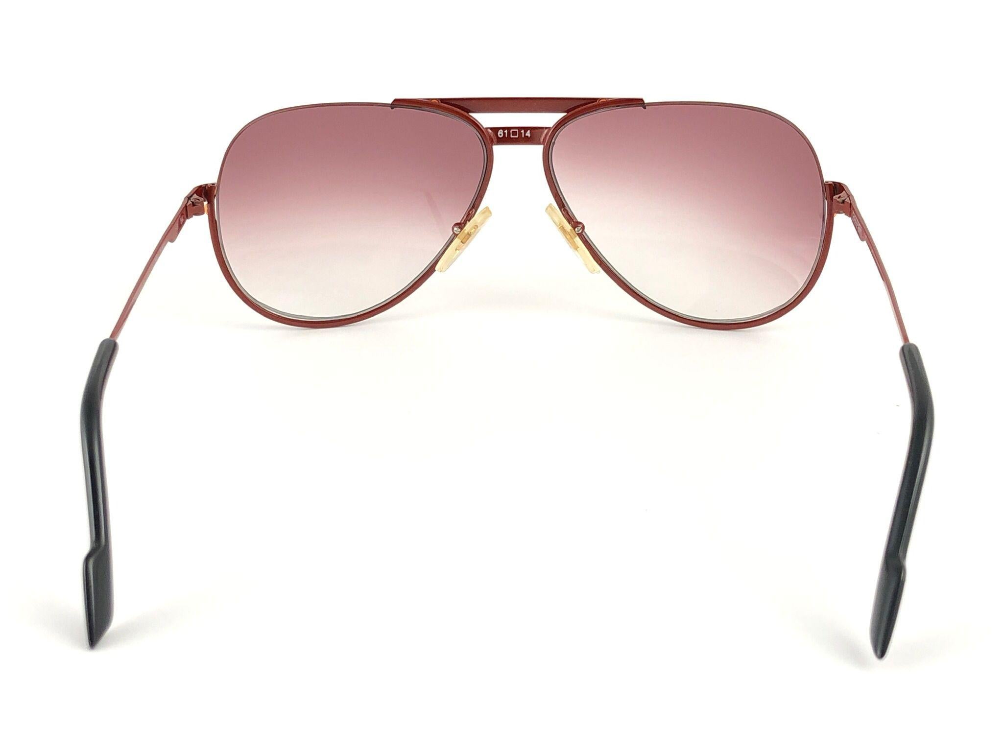 Neu Vintage Ferrari F3 lila Farbverlauf Gläser 1980 Made in Italy Sonnenbrille im Zustand „Neu“ in Baleares, Baleares