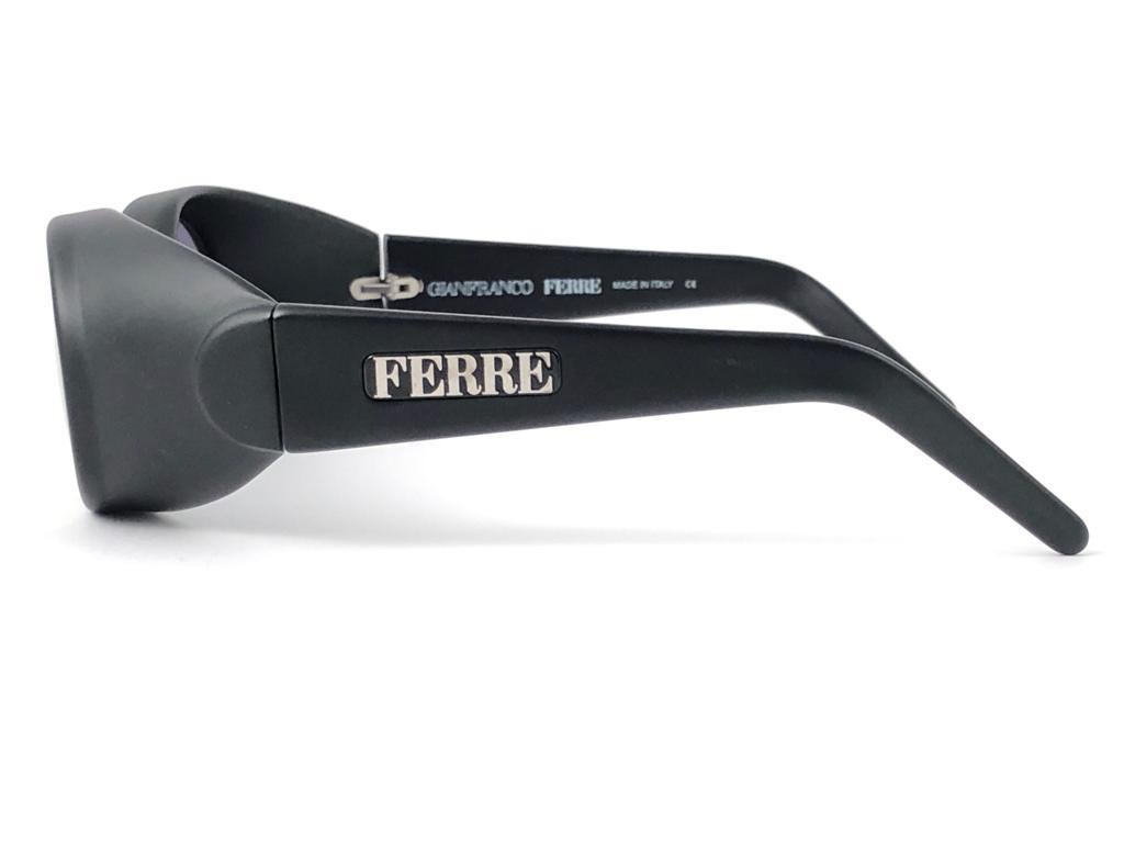 New Vintage Gianfranco Ferré 328 Black Matte Gold Lenses 1990 Italy Sunglasses 3