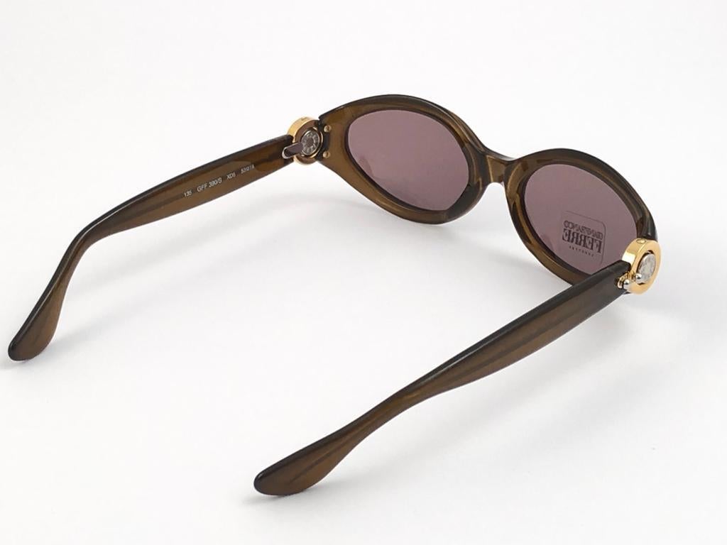 Nouveau Vintage Gianfranco Ferré 390 Tortoise & Gold 1990  Lunettes de soleil d'Italie en vente 5