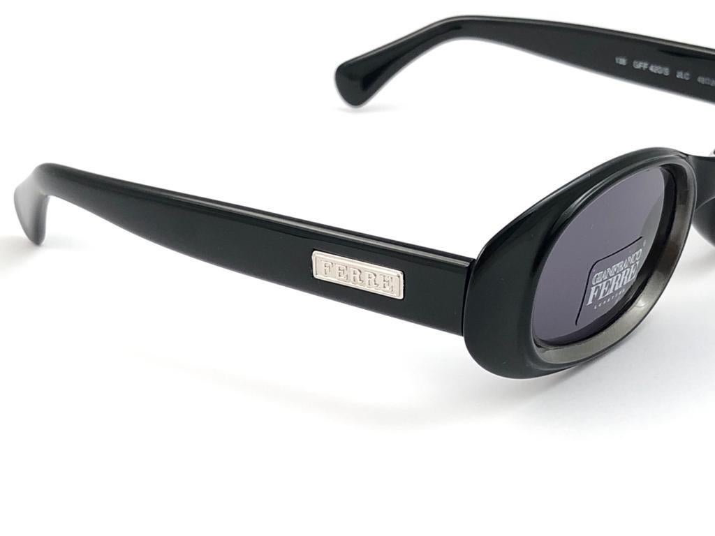 New Vintage Gianfranco Ferré 420 Sleek Black 1990  Made in Italy Sunglasses 3