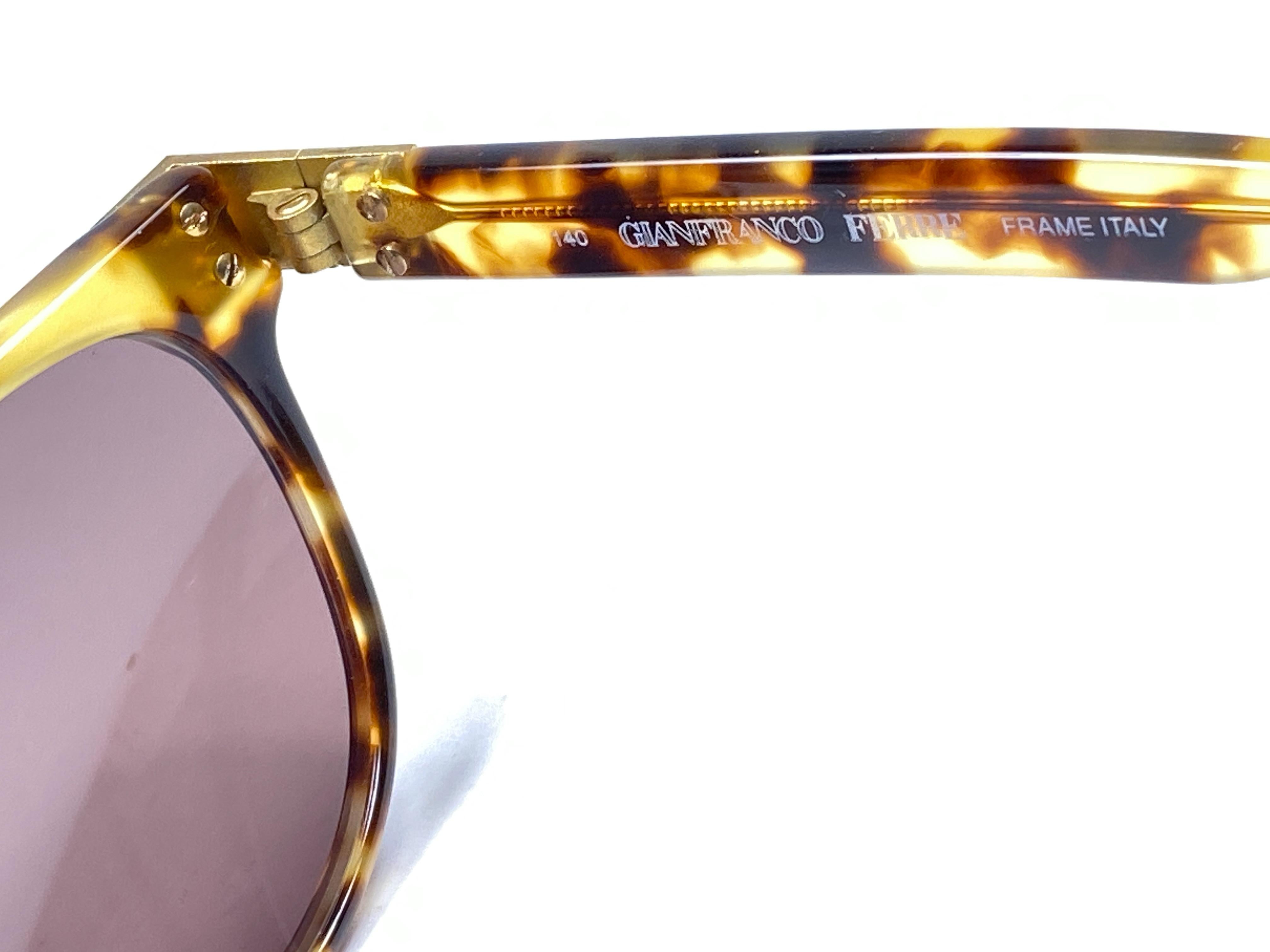 Gray New Vintage Gianfranco Ferré GFF 105 Gold / Tortoise 1990 Italy Sunglasses For Sale