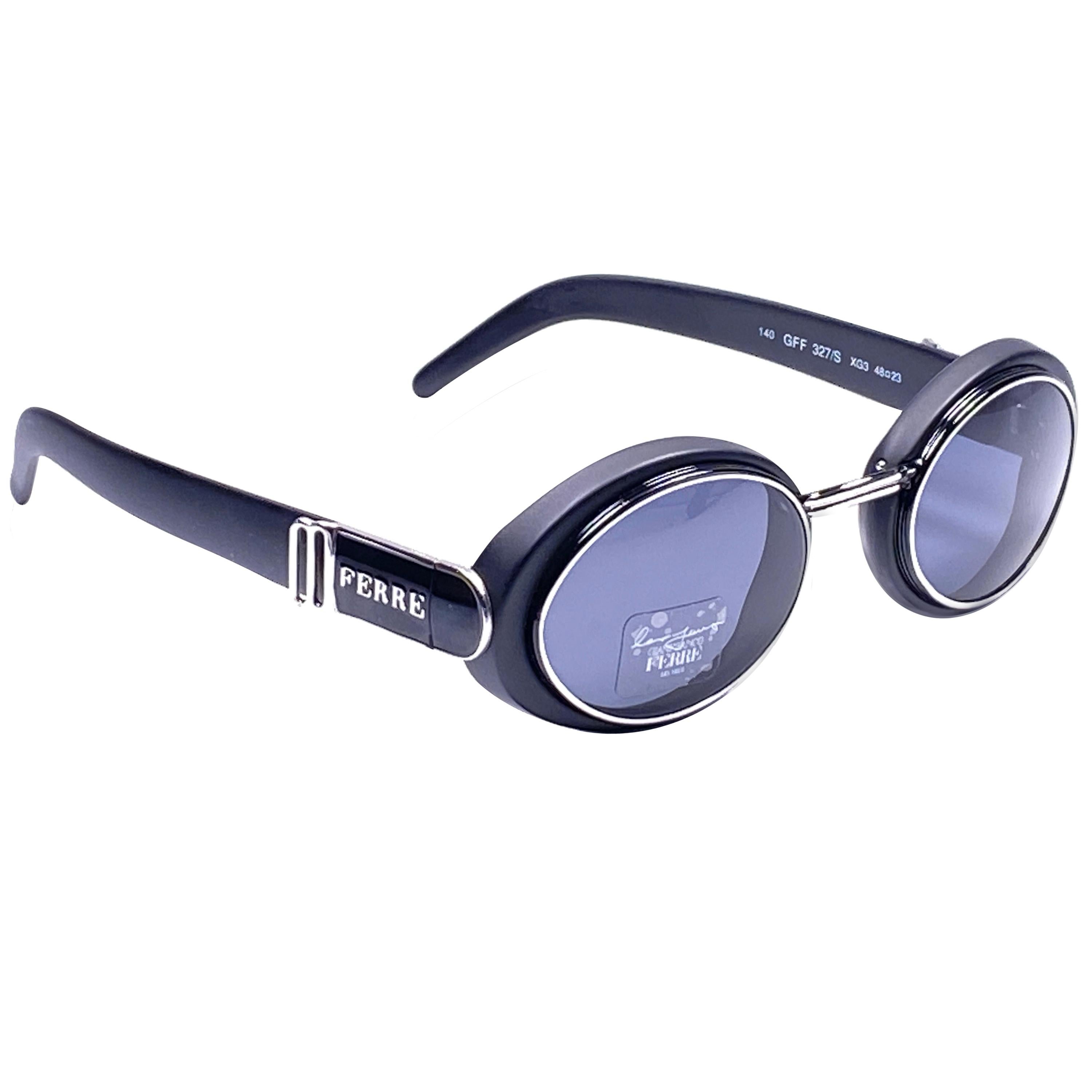 New Vintage Gianfranco Ferré GFF 327 Silver  / Black 1990  Italy Sunglasses