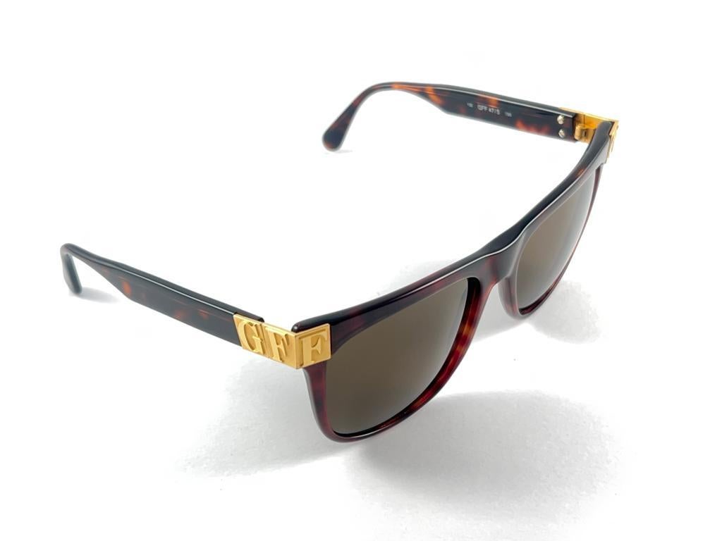 New Vintage Gianfranco Ferré GFF 47/S Gold / Dark Tortoise 1990 Italy Sunglasses For Sale 1