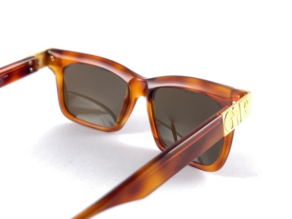 New Vintage Gianfranco Ferré GFF 48/S Gold & Tortoise 1990's Italy Sunglasses For Sale 7