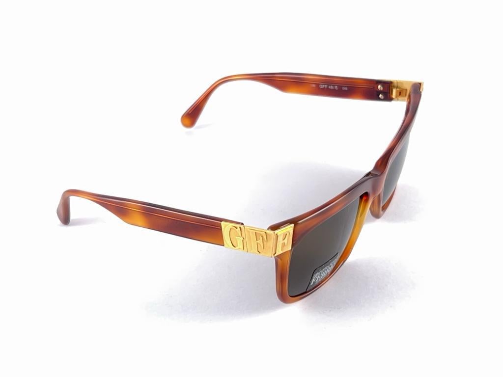 New Vintage Gianfranco Ferré GFF 48/S Gold & Tortoise 1990's Italy Sunglasses For Sale 4