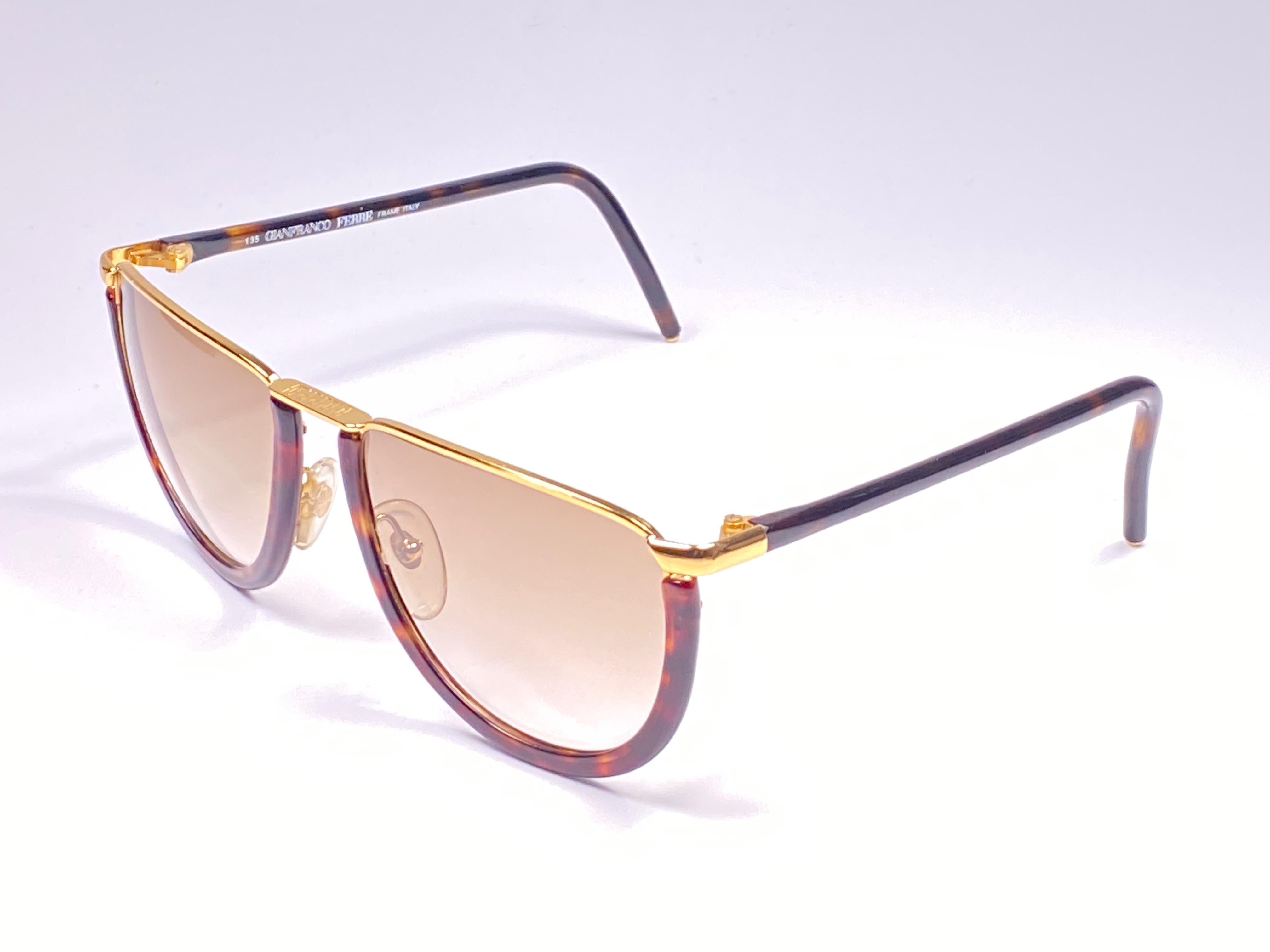 New Vintage Gianfranco Ferré GFF10 Gold / Tortoise 1990  Italy Sunglasses In New Condition In Baleares, Baleares