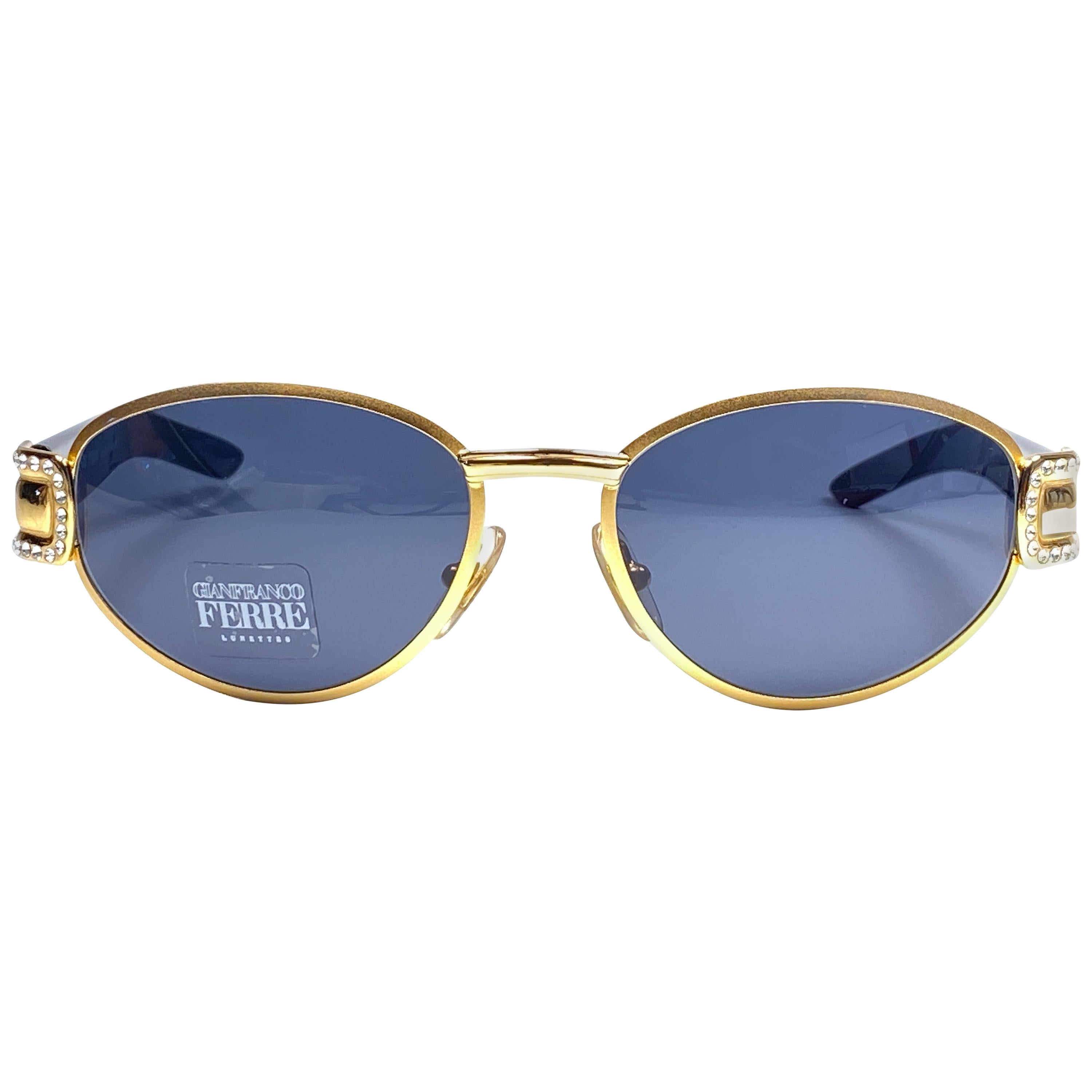 New Vintage Gianfranco Ferré GFF324 Gold Strass Cat Eye 1990  Italy Sunglasses