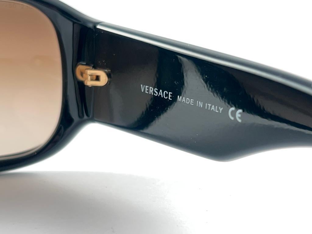 Nouveau Vintage Gianni Versace M 4159B Lunettes de soleil noires avec monture surdimensionnée, Italie, années 2000 2