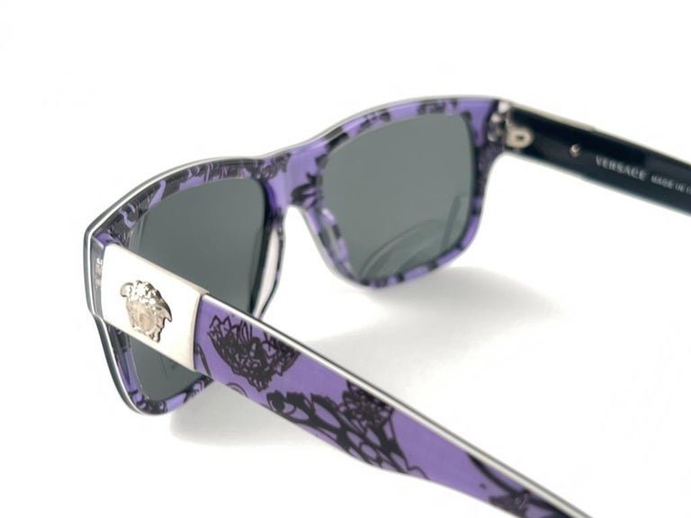 New Vintage Gianni Versace Mod 4192 Black and Purple 2000 display picture 3