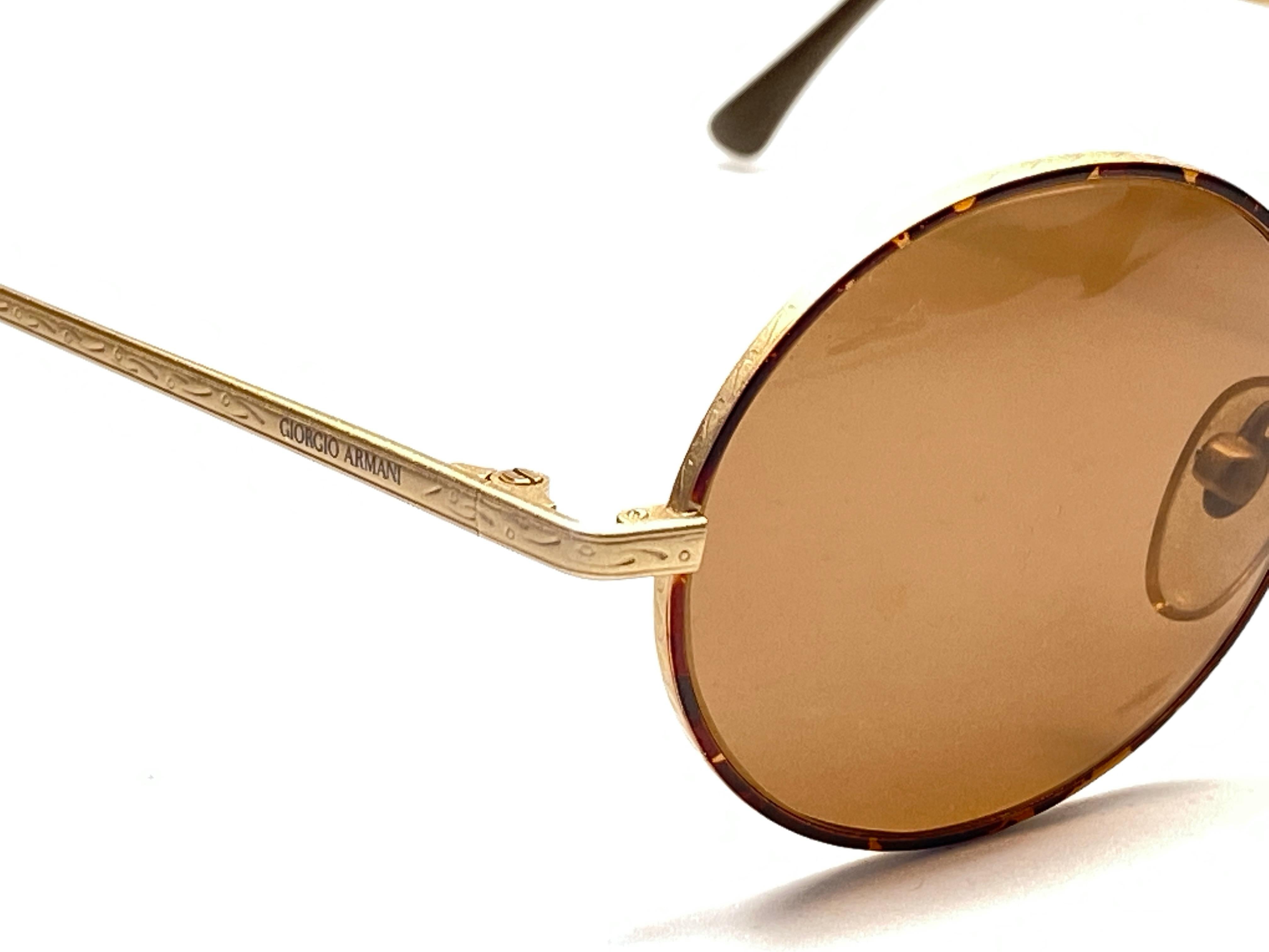 New Vintage Giorgio Armani 128 759 Oval Gold Matte 1990 Sunglasses In New Condition In Baleares, Baleares