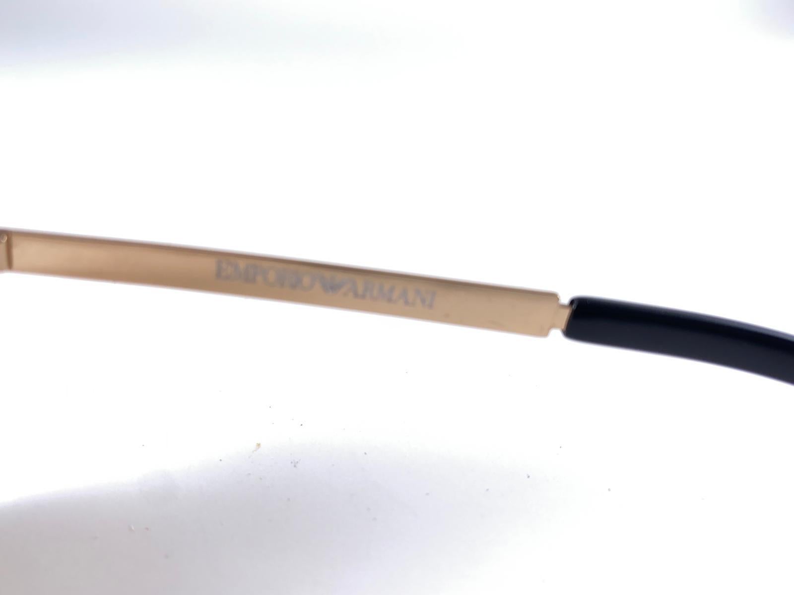 New Vintage Giorgio Armani 9049 Semi Rimless Gold 2000's Sunglasses Neuf - En vente à Baleares, Baleares