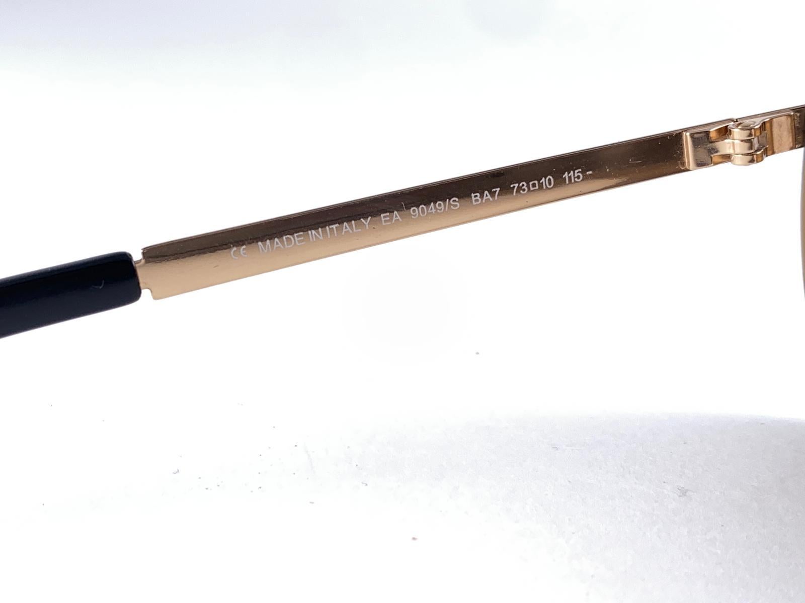 New Vintage Giorgio Armani 9049 Semi Rimless Gold 2000's Sunglasses Unisexe en vente