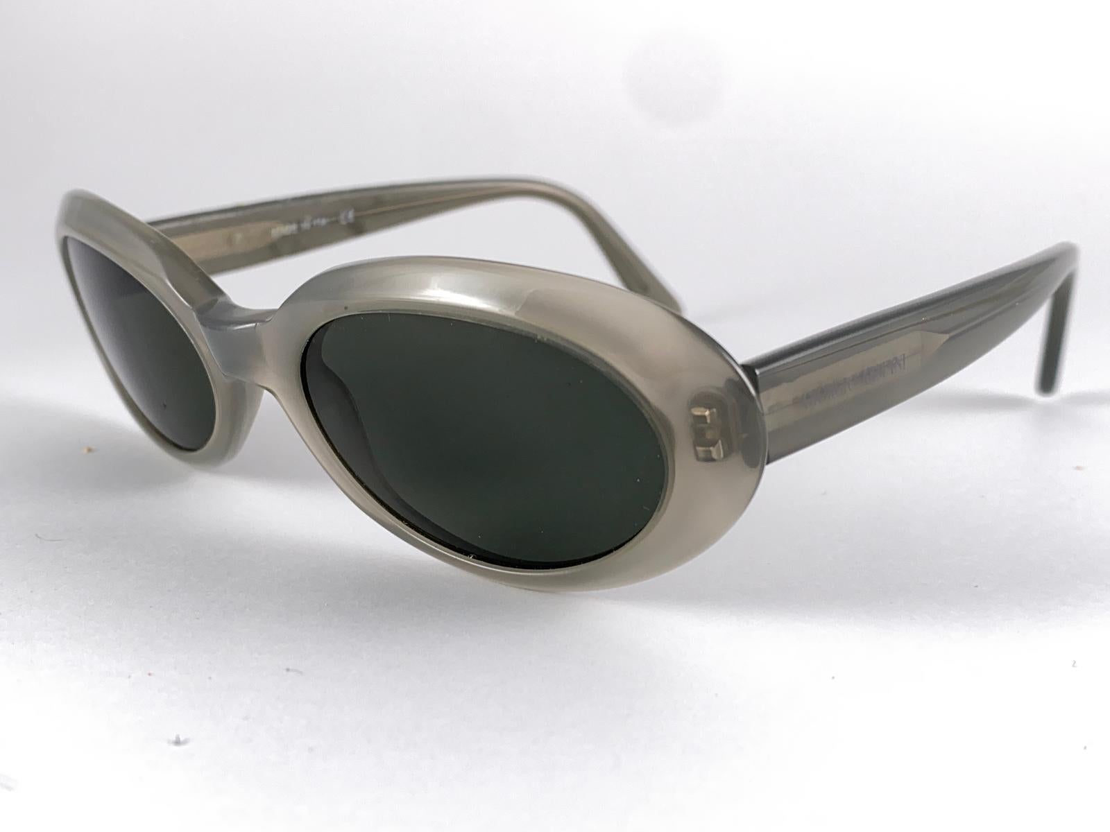 New Vintage Giorgio Armani Oval Medium Grey 1990 Sunglasses In New Condition In Baleares, Baleares