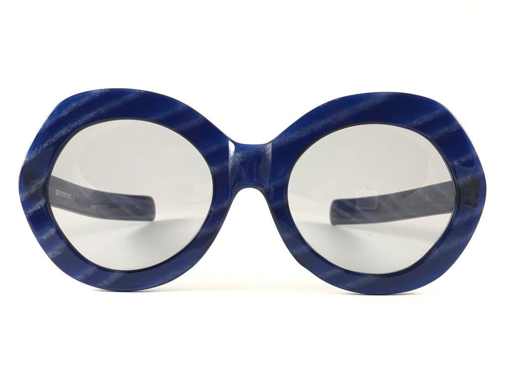 New Vintage Givenchy Oversized Marbled Blue 1970's Sunglasses France For Sale 4