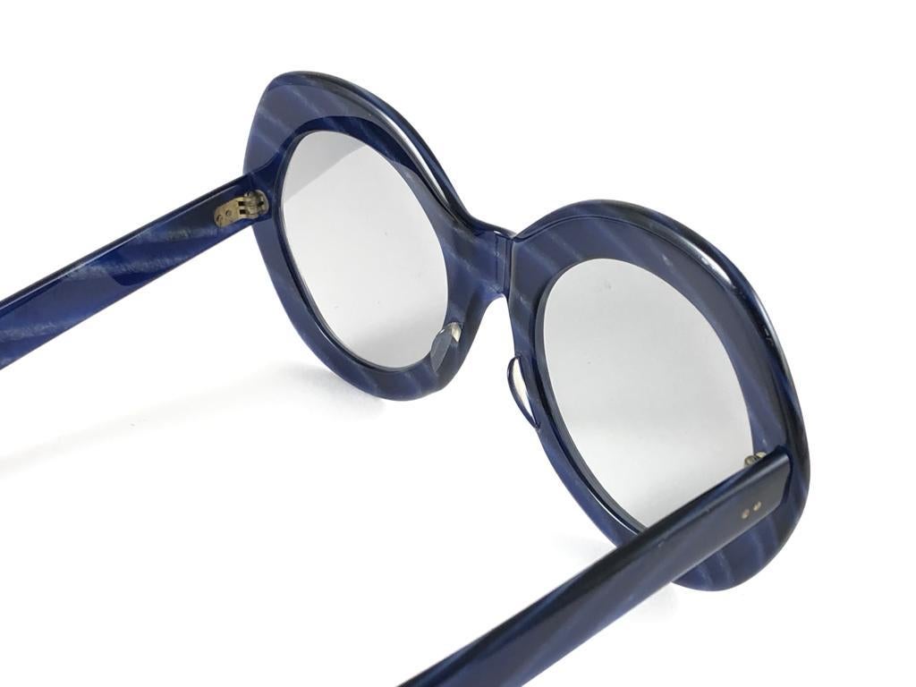 New Vintage Givenchy Oversized Marbled Blue 1970's Sunglasses France For Sale 1