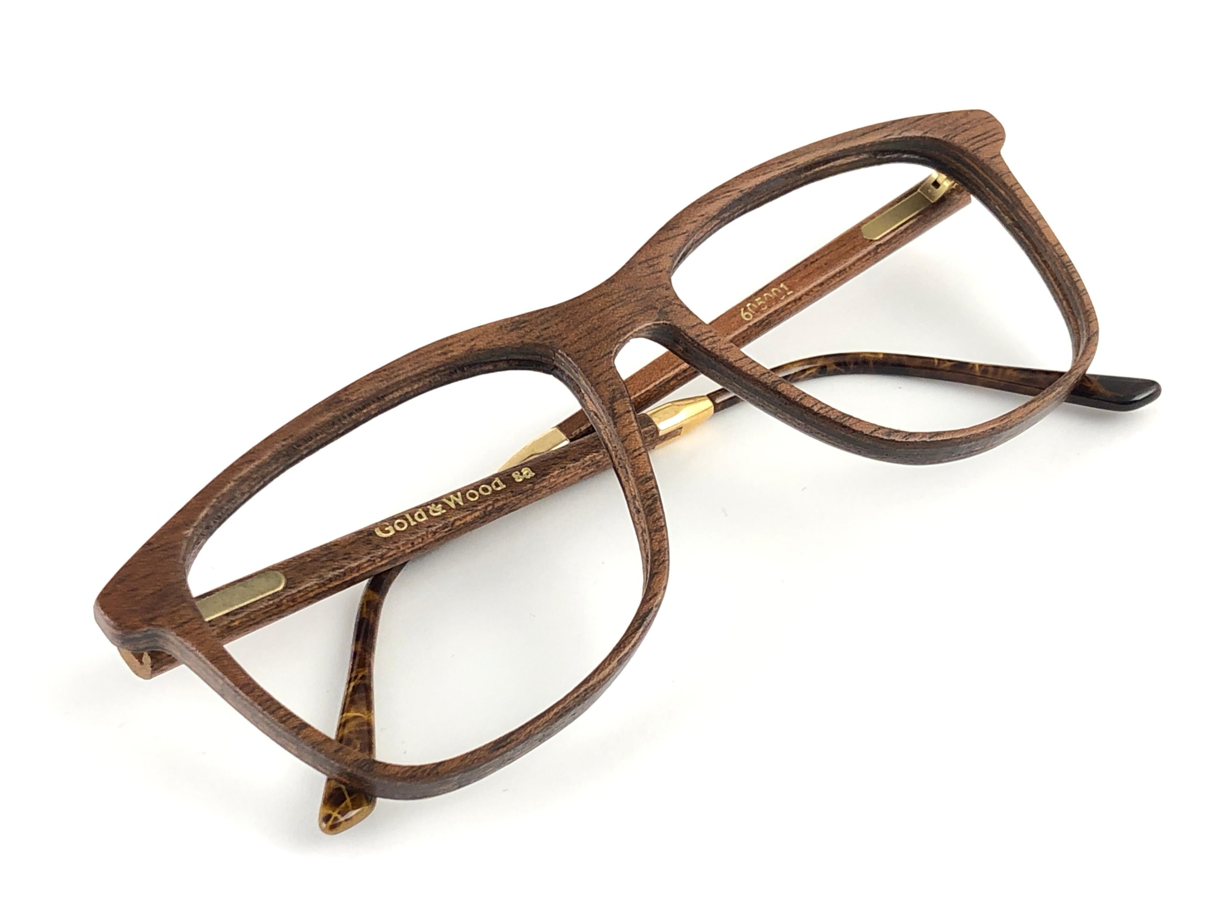 New Vintage Gold & Wood 605001 Genuine RX Glasses 1980's France For Sale 4