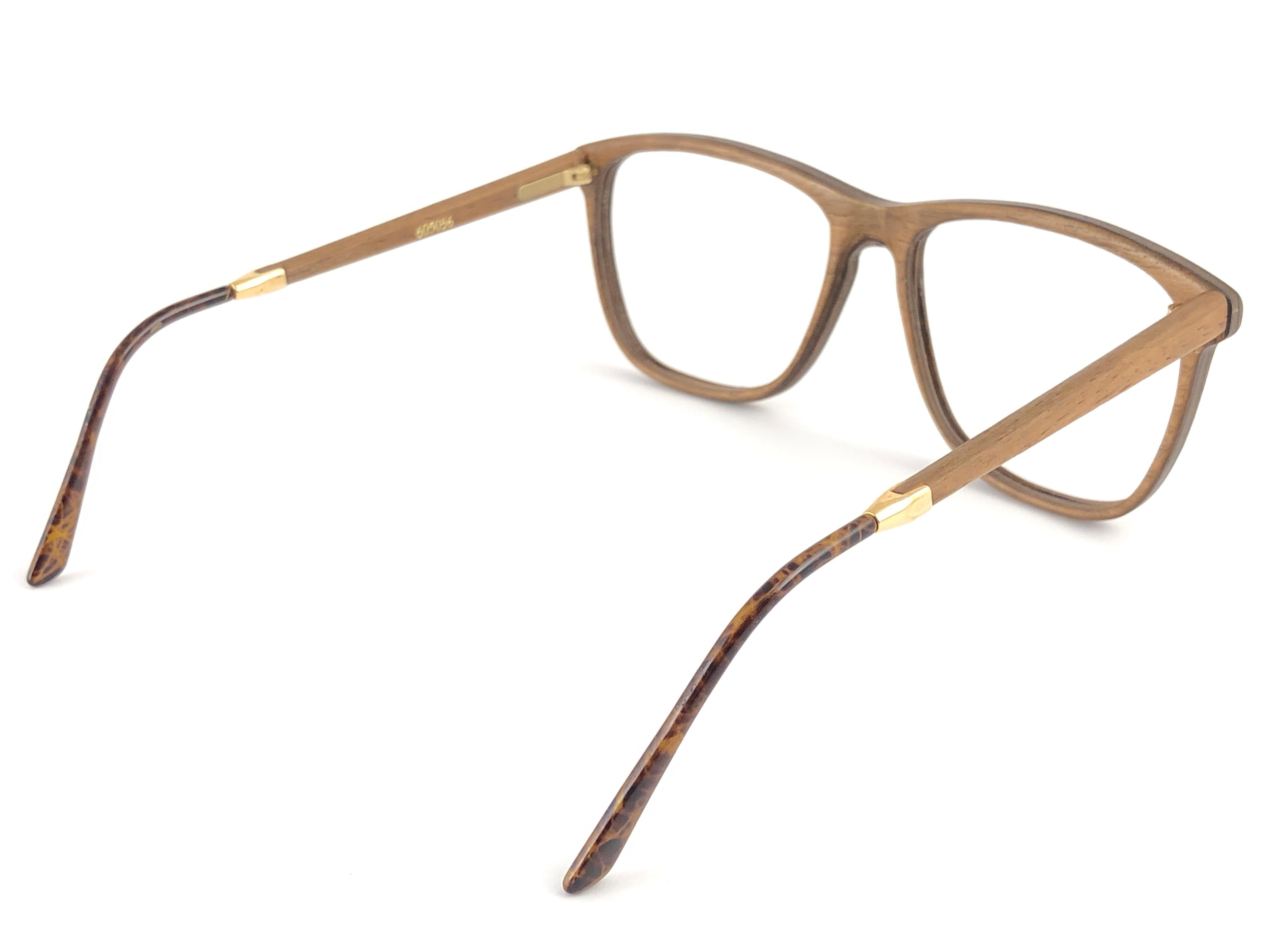 Gris Nouveau Vintage Gold & Wood 605056 Genuine RX Glasses 1980's France en vente