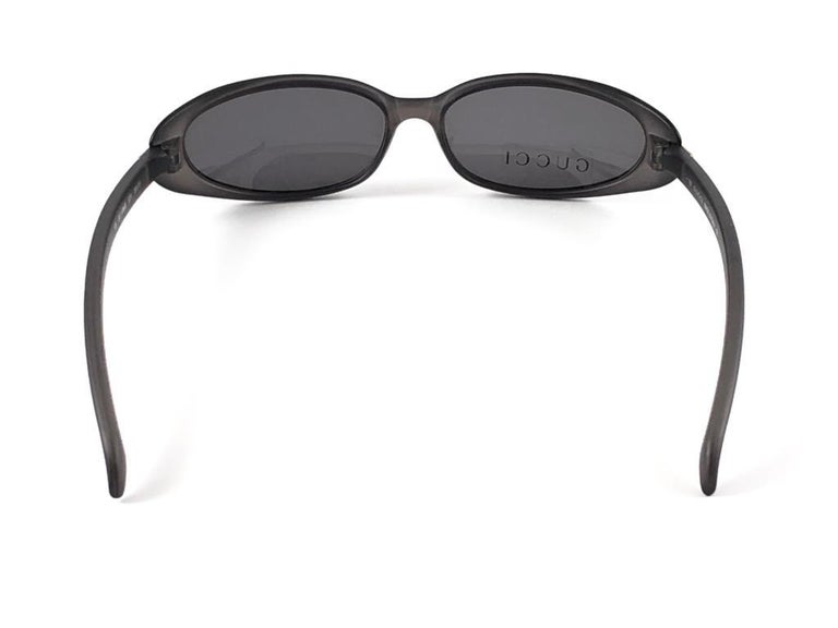 New Vintage Gucci 1189/S Black Mate Oval Frame Sunglasses