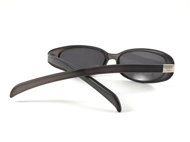 New Vintage Gucci 1189/S Black Mate Oval Frame Sunglasses