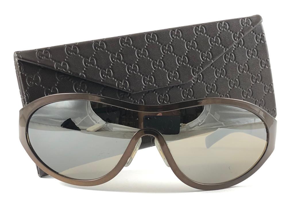 New Vintage Gucci 1612/S Metallic Dark Brown Sunglasses 1990's Made in Italy Y2K 10