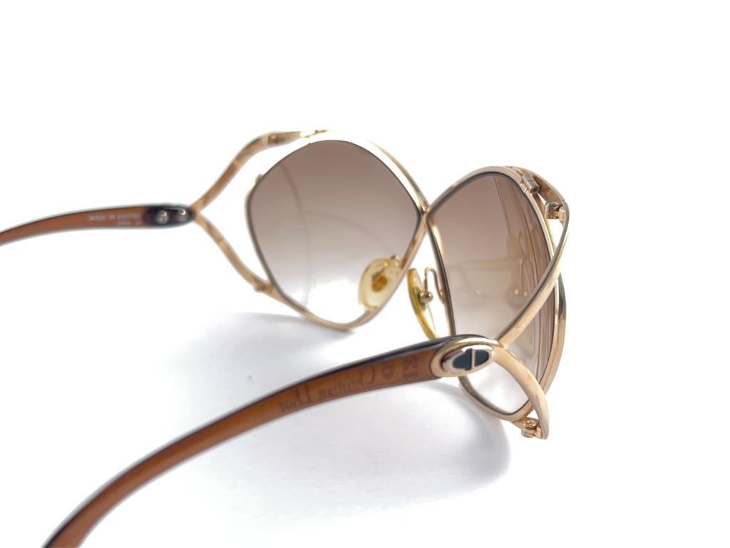 New Vintage Dior 2056 Butterfly Gold & Brown Sunglasses 1980'S Made In Austria For Sale 3