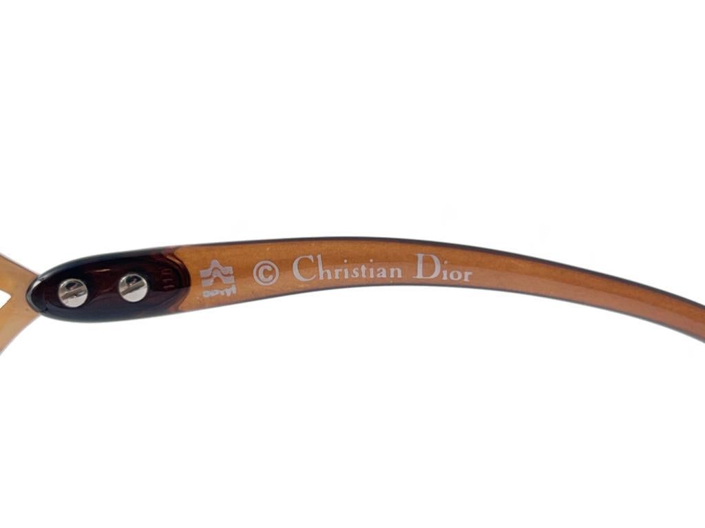 Nuovo Occhiali da sole vintage Dior 2056 Butterfly Gold & Brown 1980's Made In Austria in vendita 1