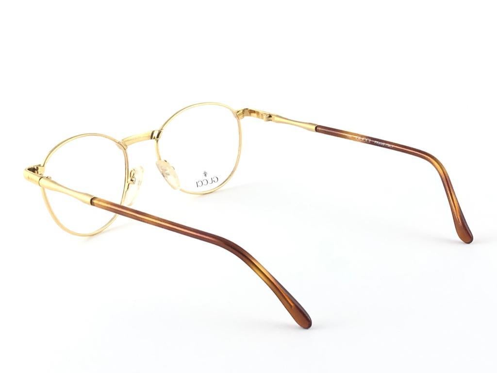 White New Vintage Gucci 2261 Round Gold Rx Prescription 1980's Made in Italy For Sale
