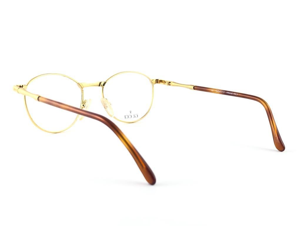 Women's or Men's New Vintage Gucci 2261 Round Gold Rx Prescription 1980's Made in Italy For Sale