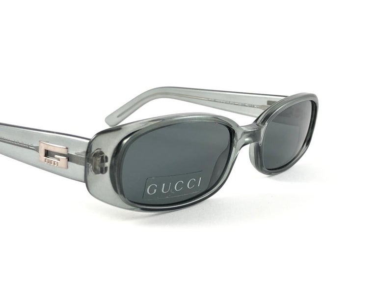 GUCCI 　GGロゴ　GG 2452s クリアグレー　スクエア　サングラス Vintage GUCCI SUNGLASSES GG 2452/S Sunglasses Old Logo Y2K 1990's