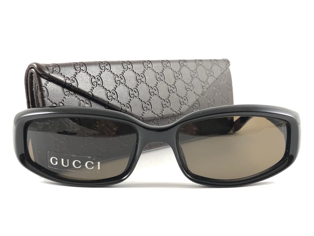 New Vintage Gucci 2454/S Black Optyl Frame Sunglasses 1990's Made in Italy Y2K 9