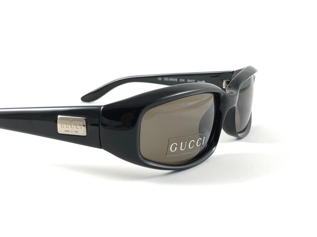 New Vintage Gucci 2454/S Black Optyl Frame Sunglasses 1990's Made in Italy Y2K 2