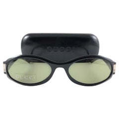 New Retro Gucci 2529/S Black Oval Sunglasses 1990's Made in Italy Y2K