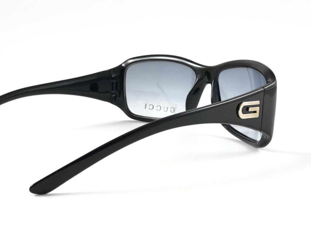New Vintage Gucci 2550/S Black Optyl Sunglasses 1990's Made in Italy Y2K For Sale 3
