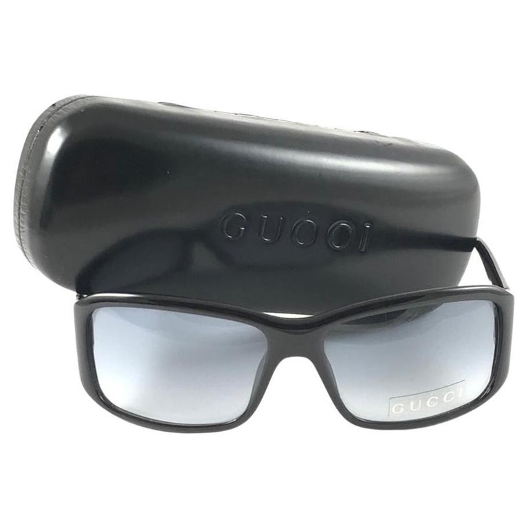 New Vintage Gucci 2550/S Black Optyl Sunglasses 1990's Made in Italy Y2K  For Sale at 1stDibs | gucci y2k sunglasses