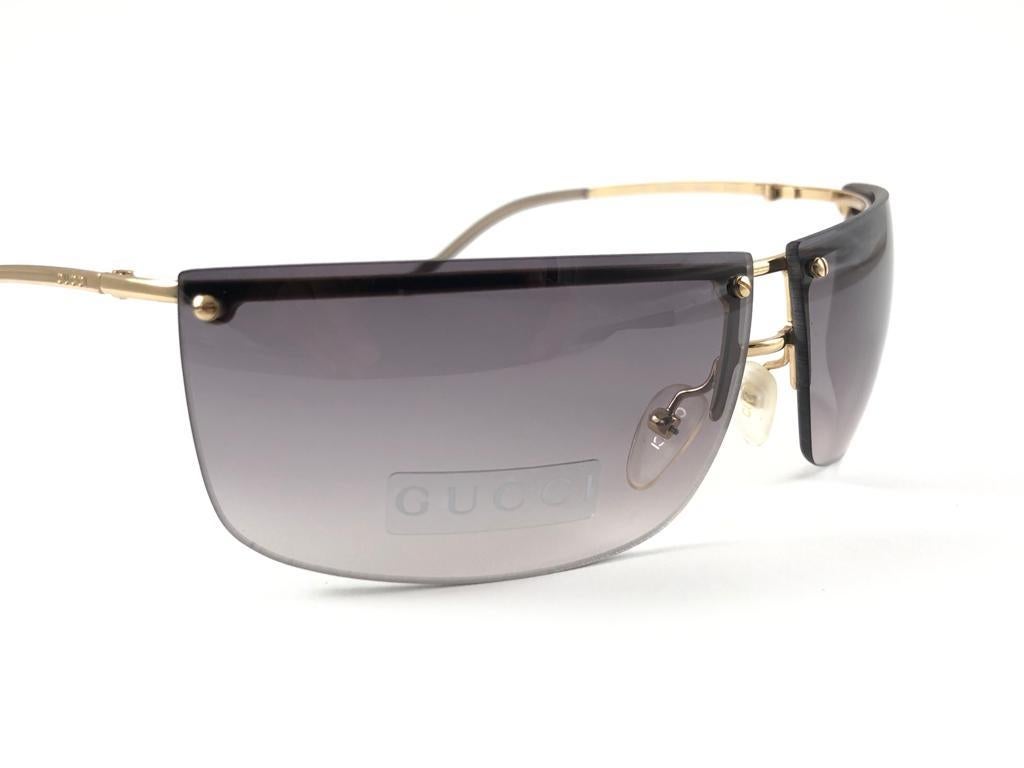 Gucci - Lunettes de soleil vintage à demi-cadre en améthyste, Italie, Y2K, années 1990, état neuf Neuf - En vente à Baleares, Baleares