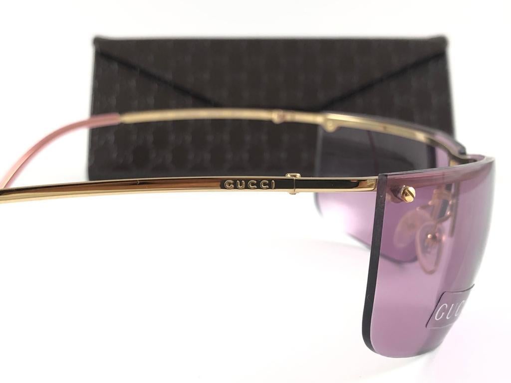 Gucci - Lunettes de soleil vintage à demi-cadre dorée Y2K, Italie, années 1990, état neuf en vente 3